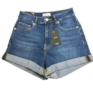 Forever 21 Premium Curved Denim Cotton Blend Darkwash Jean Shorts Size 25 NWT